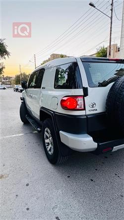 تويوتا إف جي كروزر